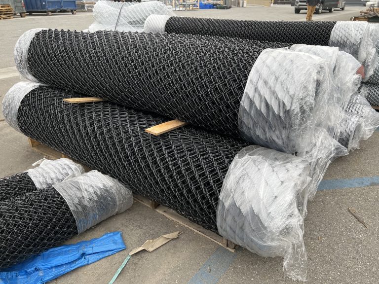 Black Vinyl Chain Link