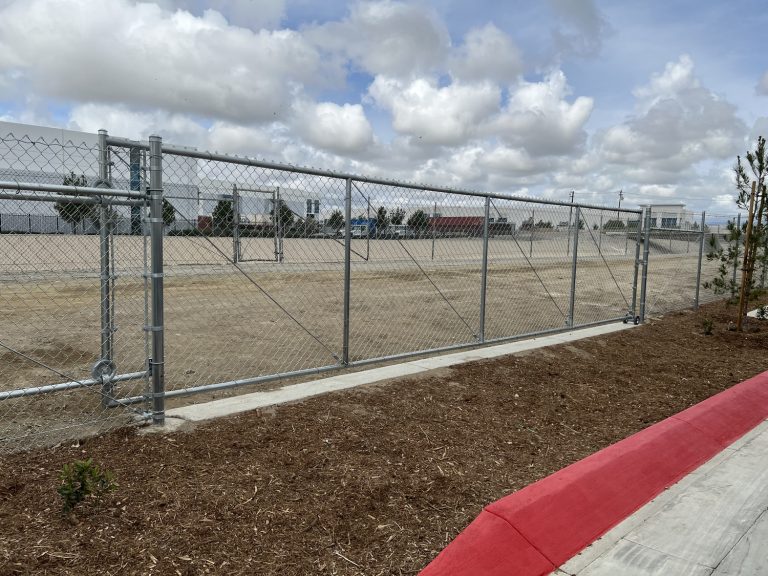 Gate And Fence Combo Design